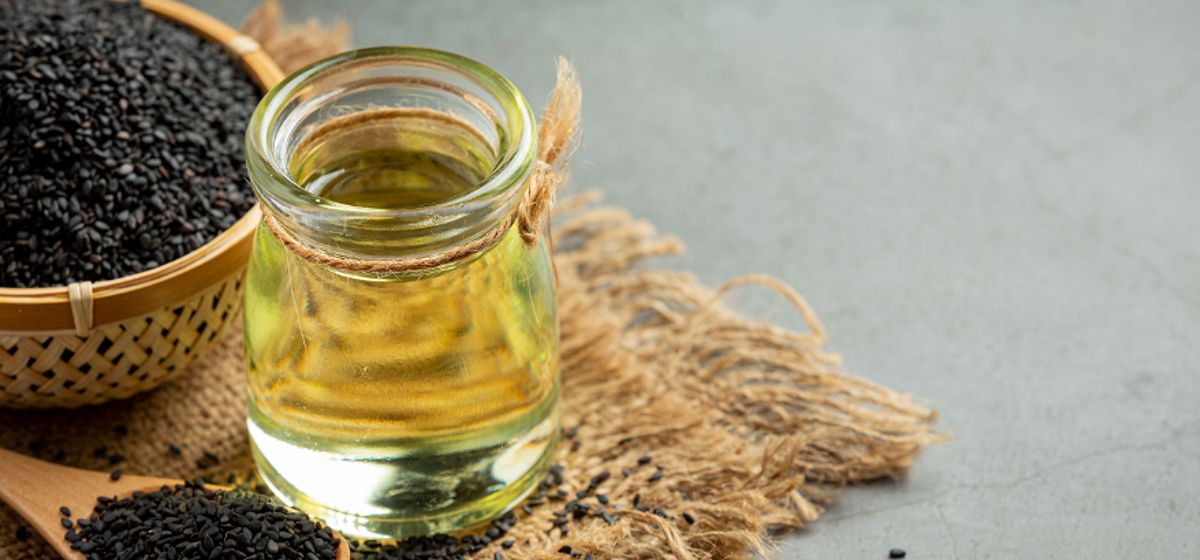 Sesame oil for oil pulling