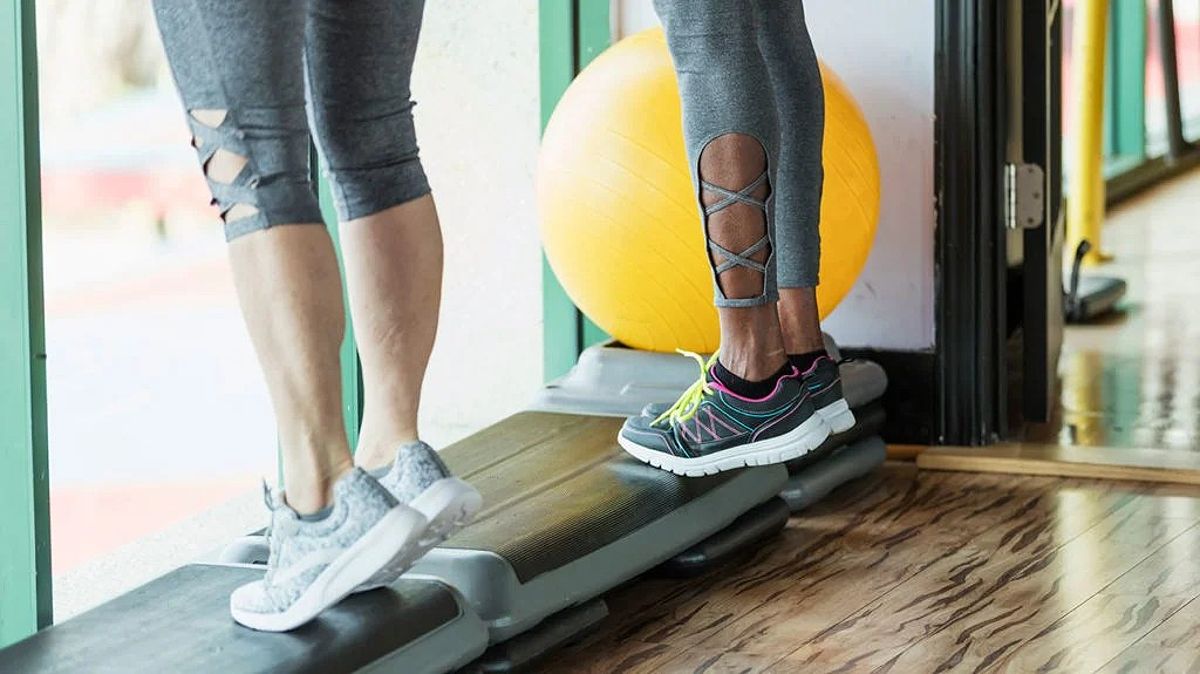 Women doing calf raises as exercise for restless legs